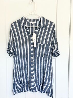 Jane + Delancey Blue White Striped Crinkle Button Front Tunic Top Large NWT